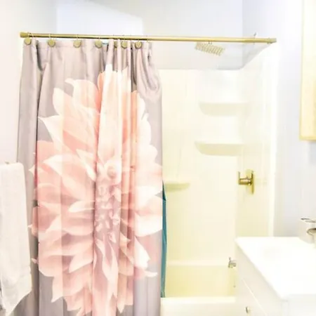 Cozy Apartment 3Rd 10Min Walk Downtown And City View Providence Exterior photo