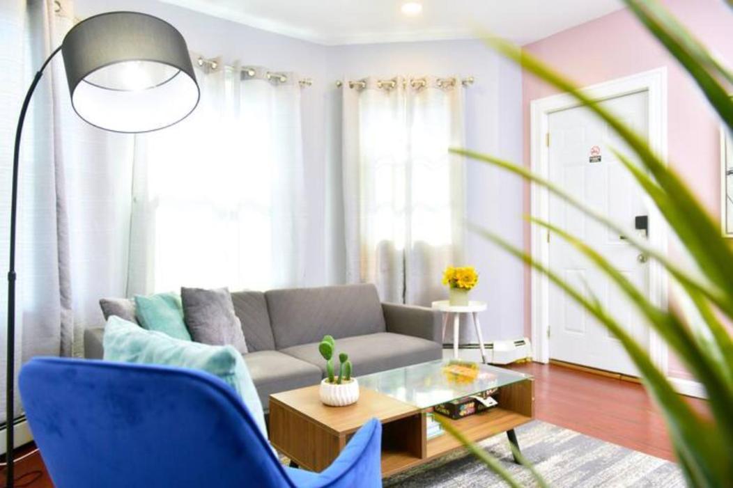 Apartment Cozy 3rd 10min Walk Downtown And View